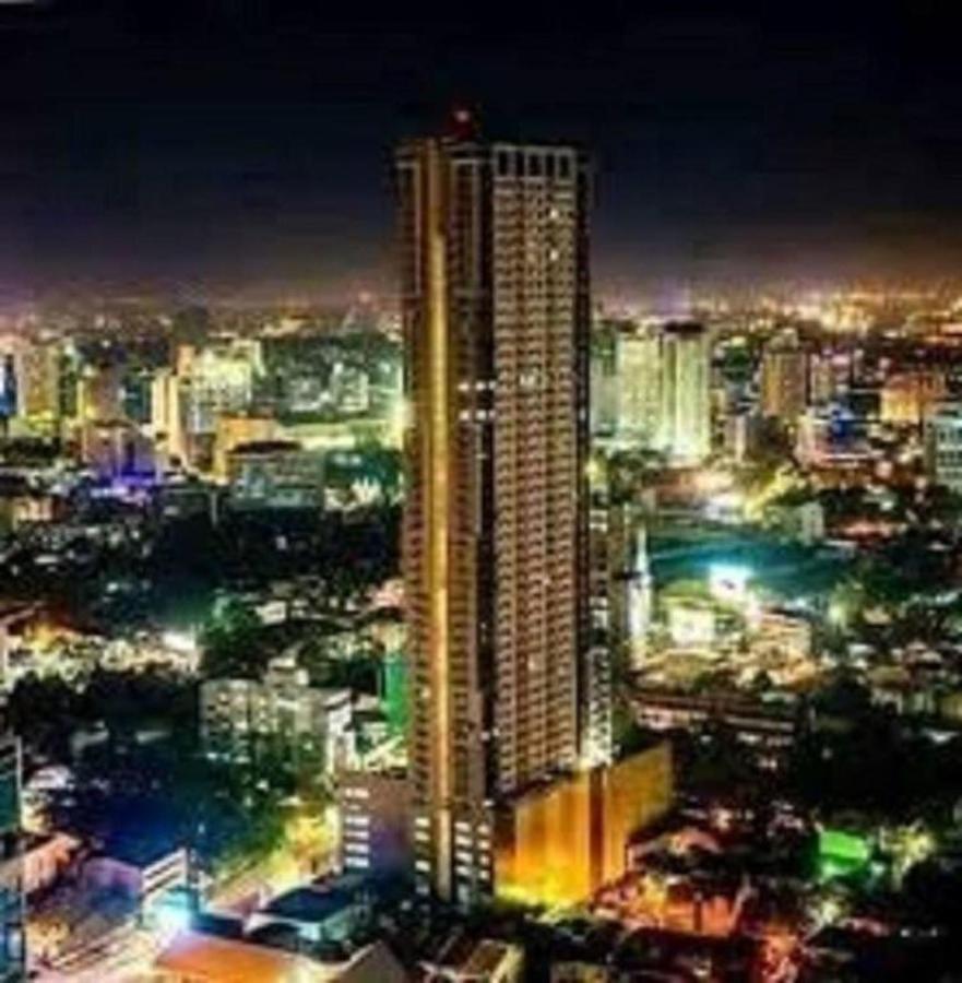 Horizon 101 A2 Shortwalk Robinson Mall Mango Square Bar Apartment Cebu Exterior photo